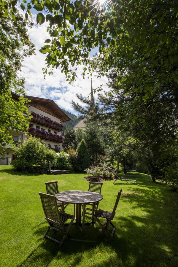Gasthof Gasserhof Eggen Exteriér fotografie